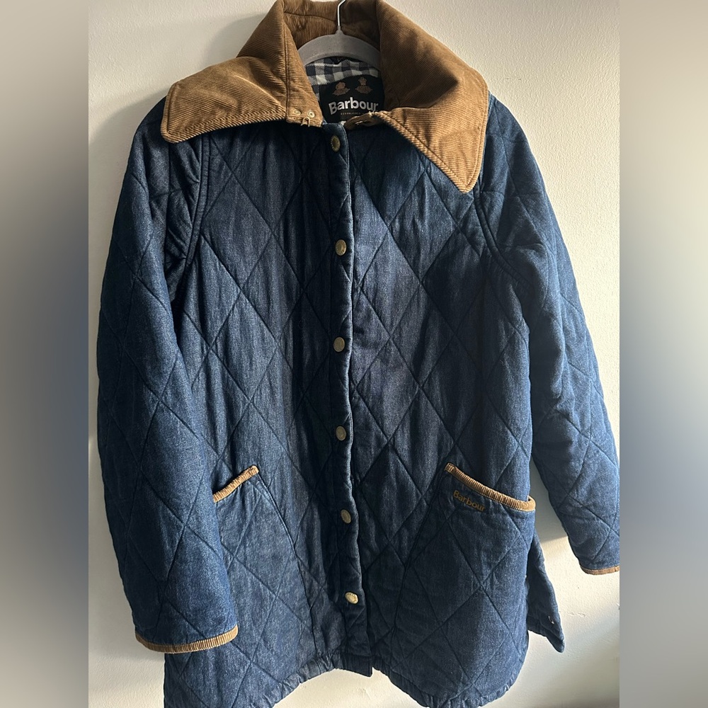 Women’s limited edition quilted Denim jacket size U.S. 6